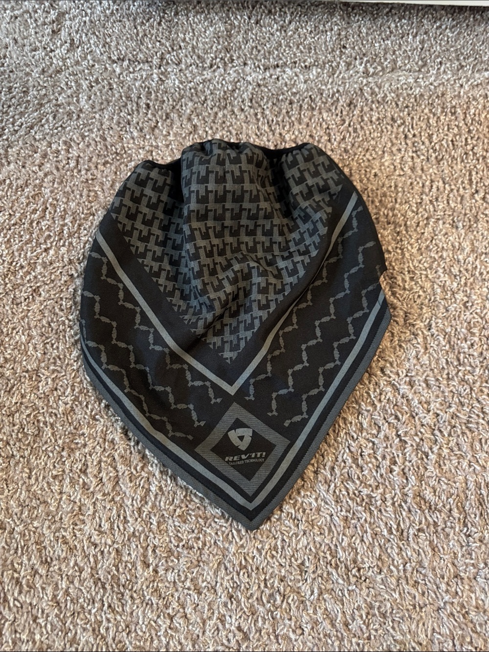 Men's Black and Gray Neck Bandana
